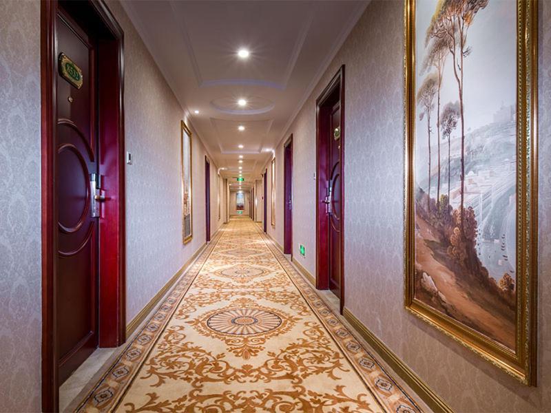 Vienna Hotel Shenzhen Exhibitian Center 2Nd מראה חיצוני תמונה